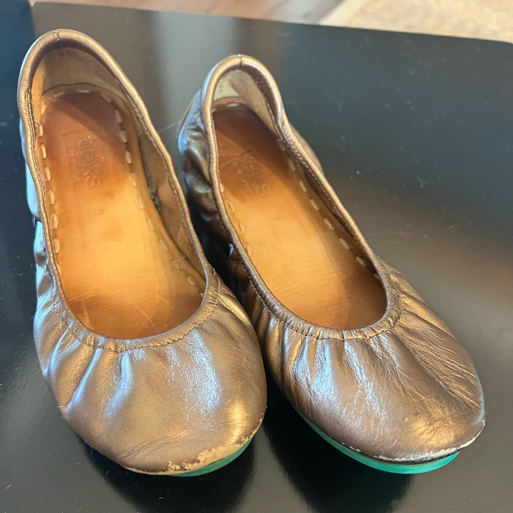Tieks